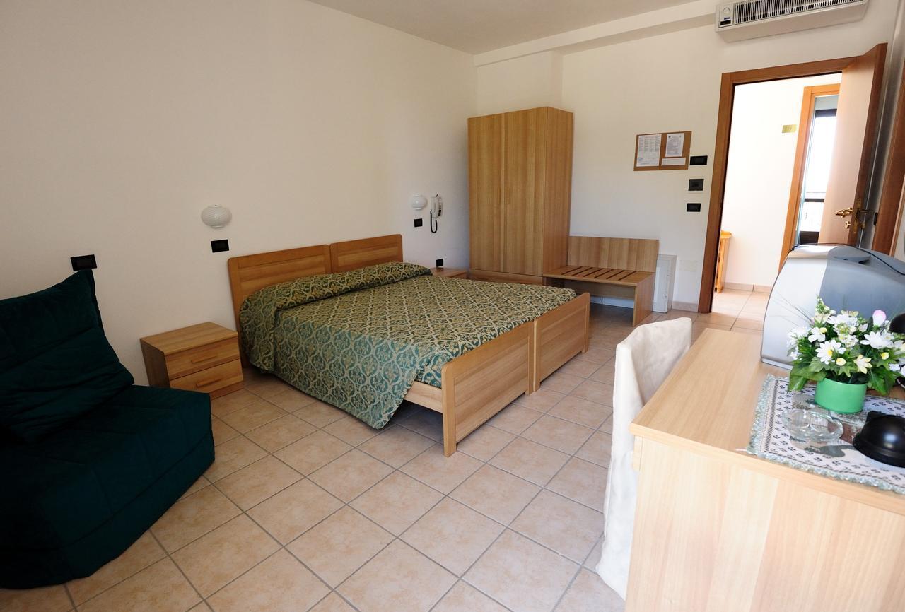 Hotel San Remo سان زينو دي مونتانا المظهر الخارجي الصورة