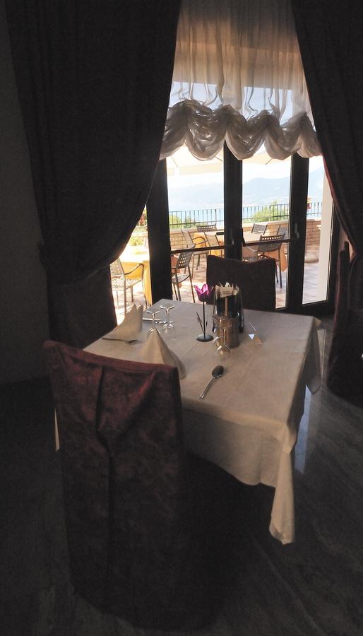 Hotel San Remo سان زينو دي مونتانا المظهر الخارجي الصورة