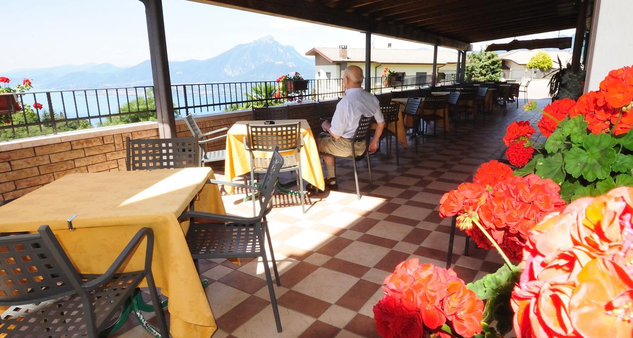Hotel San Remo سان زينو دي مونتانا المظهر الخارجي الصورة