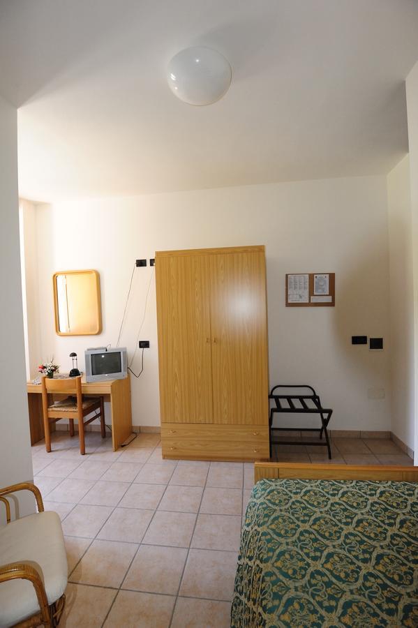 Hotel San Remo سان زينو دي مونتانا المظهر الخارجي الصورة